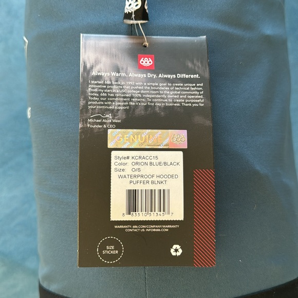 686 Waterproof/Windproof Hooded Blanket - Picture 8 of 8